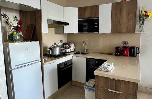 Belvedere Apartment | Bright studio with panoramic views near Casa Voyageurs train station