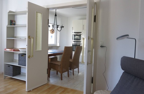 Schweinfurt Apartment | Bright vacation apartment (54 sqm) on the upper floor
