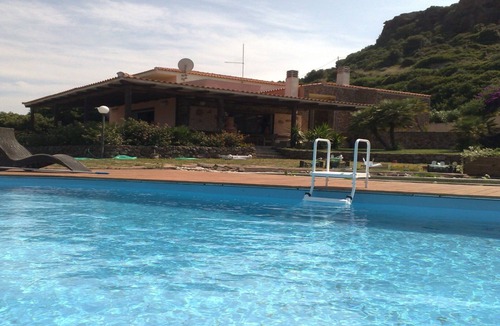 Terrabianca Villa | Bright villa with private pool, surrounded by lawn and sea view