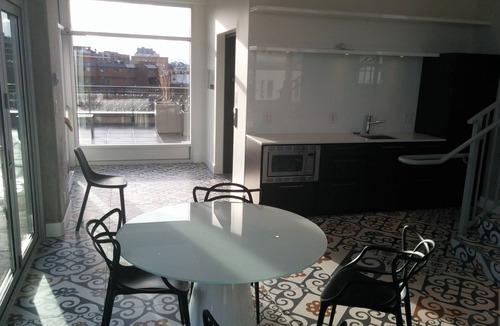 Downtown Victoria Condo | Bright waterfront condo in the heart of Victoria