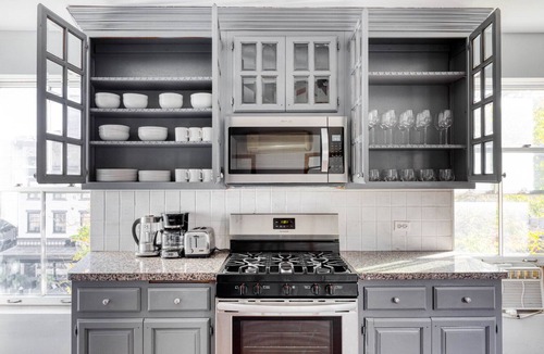 West Village Apartment | Bright West Village 2BR w/W/D & Roof, nr Pier 46, by Blueground