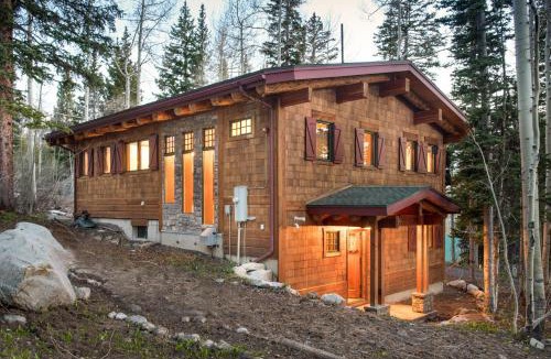 Salt Lake Mountain Resorts House | Brighton Woods