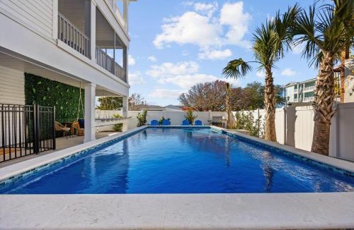 Cherry Grove Beach House | Brightside House