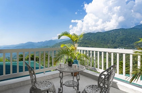 Dharamshala Hotel | Brij Anayra, Dharamshala - A Himalayan Luxury Retreat