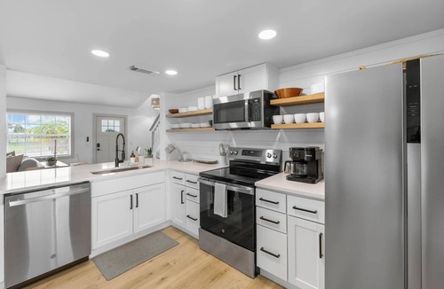 Spring Hill House | Bring your boat/Pool/Scallop season/Kayaks/Arcades