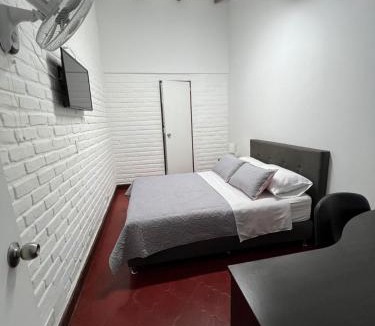 Cali Bed & Breakfast | Brisas de gran limonar