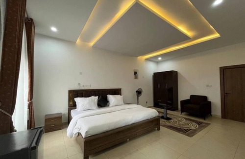Abuja Hotel | Bristol 9 Hotel