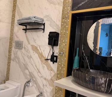 Rodigo Hotel | bristol palace