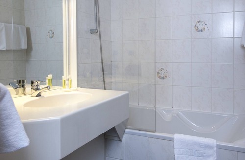 Belfort Hotel | Brit Hotel Belfort Centre - Le Boreal
