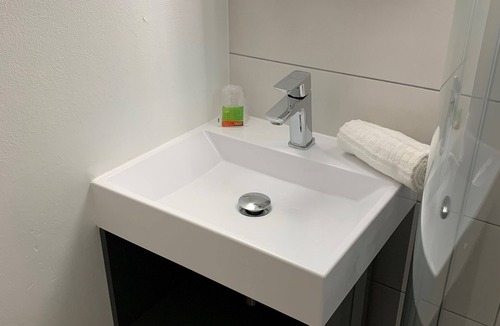 Chambray-les-Tours Hotel | Brit Hotel Essentiel Tours Sud – Chambray-lès-Tours