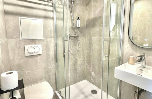 Taissy Hotel | Brit Hotel Essentiel Reims Taissy