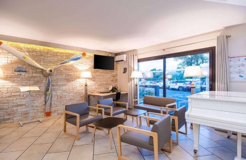 Figeac Hotel | Brit Hotel Figeac