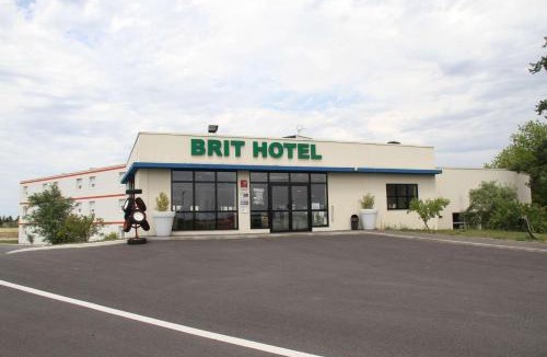 Mormant-sur-Vernisson Hotel | Brit Hotel Montargis