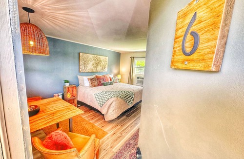 Manchester Center Hotel | Brittany Motel