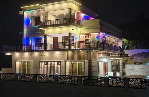 Maraiyur House | Bro Code Marayoor A Premium Family Friendly Retreat with Panoramic Mountain Views