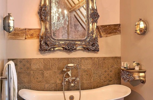 Aylesbury Hotel | Broad Leys