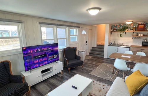 Warfleigh House | Broad Ripple Cottage-Cozy Riverfront 2 Bedroom - Minutes on foot to main strip!