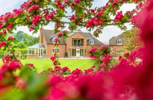 Lincoln House | Broadleaf Lodge