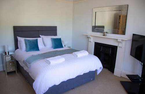 Hele House | Broadpark Villa