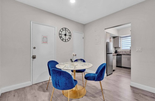 Bay Harbor Islands Apartment | Broadview Cay | Sunny 2BR Escape