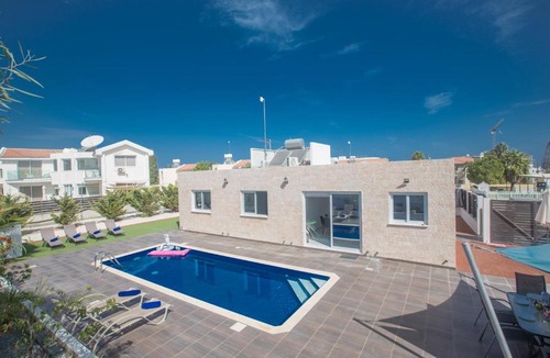 Protaras House | Broadway Villas