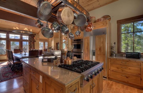 Olympic Valley House | Broken Arrow Lodge in Squaw Valley