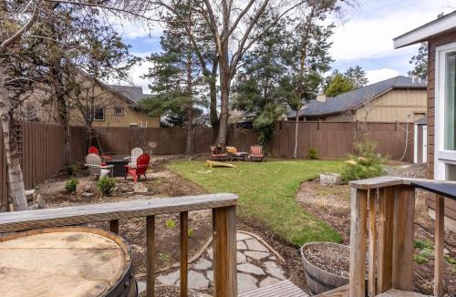 Larkspur House | Broken Bow Getaway Pet Friendly Midtown