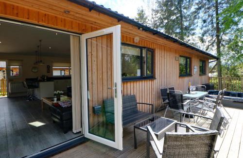 Otterburn House | Broken-Sky Lodge