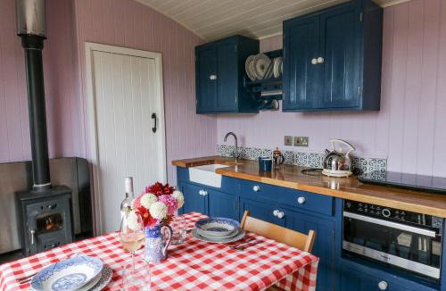 Glandyfi House | Brondel Luxury Shepherd's Hut
