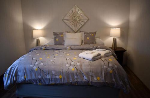 Goshen Apartment | Brook Road Condo