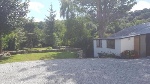 Sticklepath House | Brookside Cottage