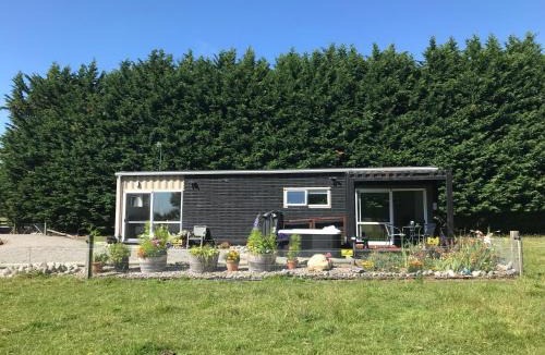 Leeston House | Brookside Country Escape 40 minutes to CHC Airport