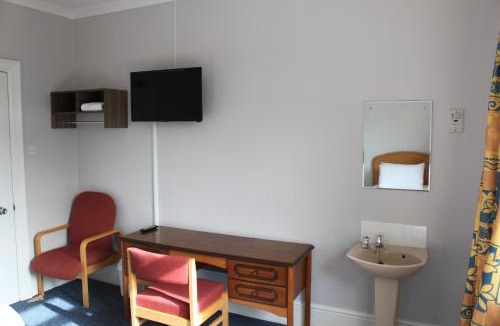 Astwick Hotel | Brookside Lodge