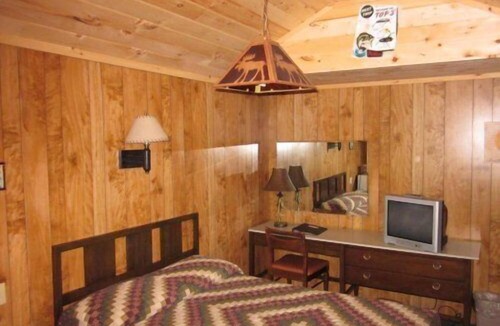 Lake George Hotel | Brookside Motel