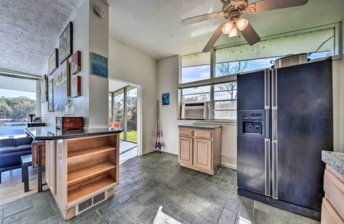 Jacksonville House | 'Brookside' Waterfront Home w/Kayaks & Deck!