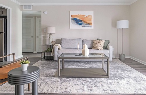 Homewood Apartment | Brookwood 2BD 5 - Two Bedroom Apartment, Sleeps 4
