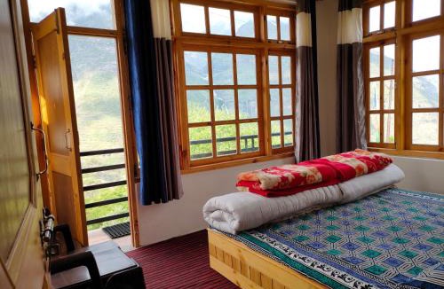 Sissu Hostel | Bros Hostel & Cafe, Sissu
