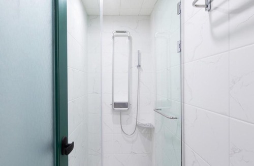Nampo-dong Hotel | Brosis Hotel