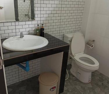 Huai Nam Khao House | Brown Andaman Krabi