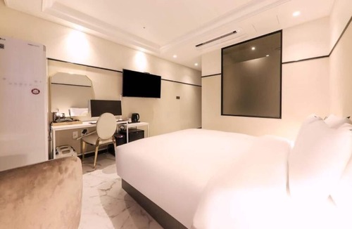 Ungsang Hotel | Brown Dot Hotel Yangsan Seochang