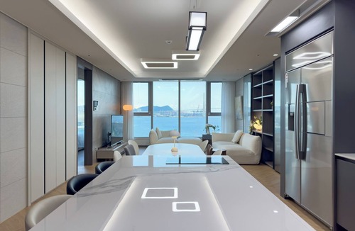 Ch'oryang-dong Apartment | Brown Suites Busan