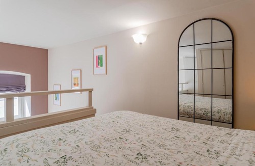 Roman Quarter Apartment | Brownie Loft - Parking