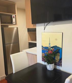 Browns Bay Apartment | Browns bay by the beach