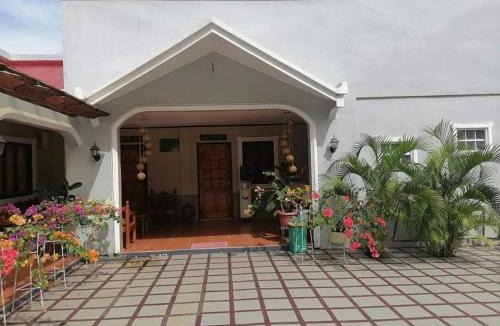 Maripipi Hotel | BRS Brian Claire Arcade & Pension house