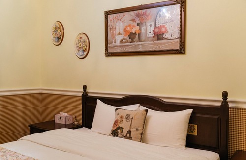 Dongshan Bed & Breakfast | Brulees Done