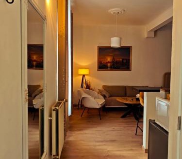 Koekelberg Apartment | Brussels Cozy Studio