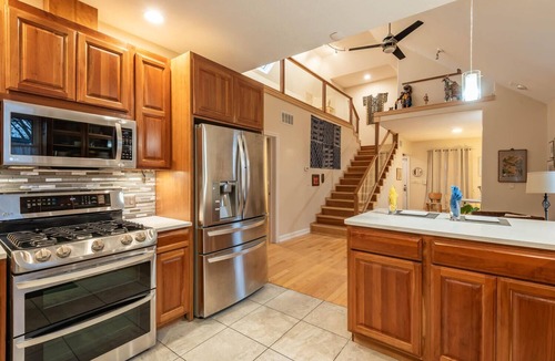 Bloomington House | Bryan Park Loft; Near IU; Garage