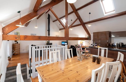 Caergeiliog House | Bryn Lon: 3-Bed Cottage in Caergeiliog | Managed by Anglesey Holiday Lettings