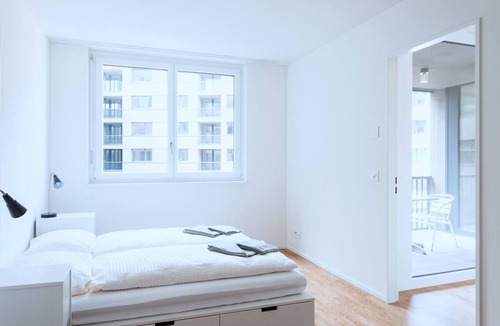 Basel City Centre Apartment | BS Deer I - Messe HITrental Apartment