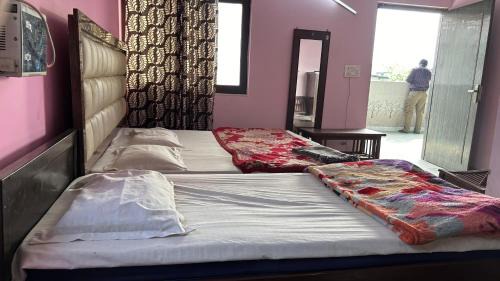 Bullawala Hotel | BS Residency